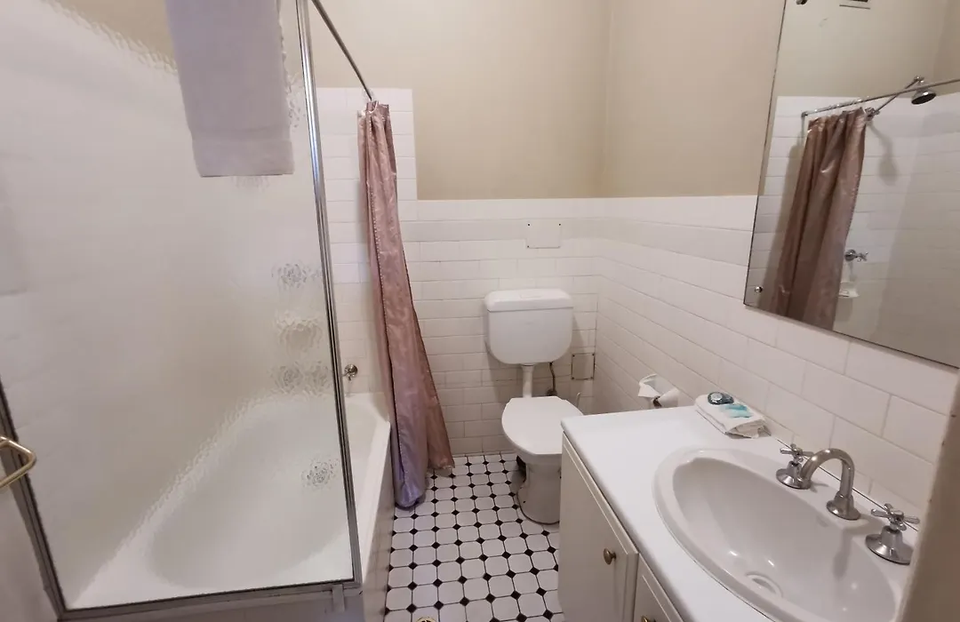 Adelaide Mansions Serviced Apartments-1