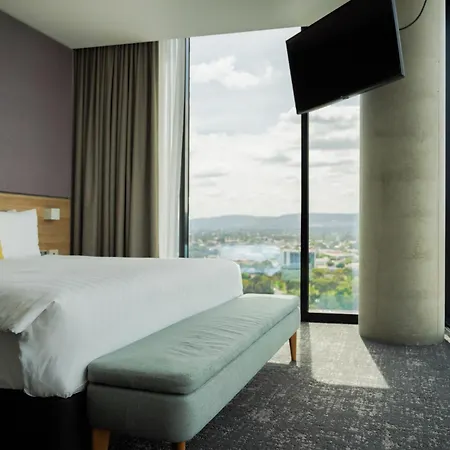Crowne Plaza Adelaide By Ihg-3